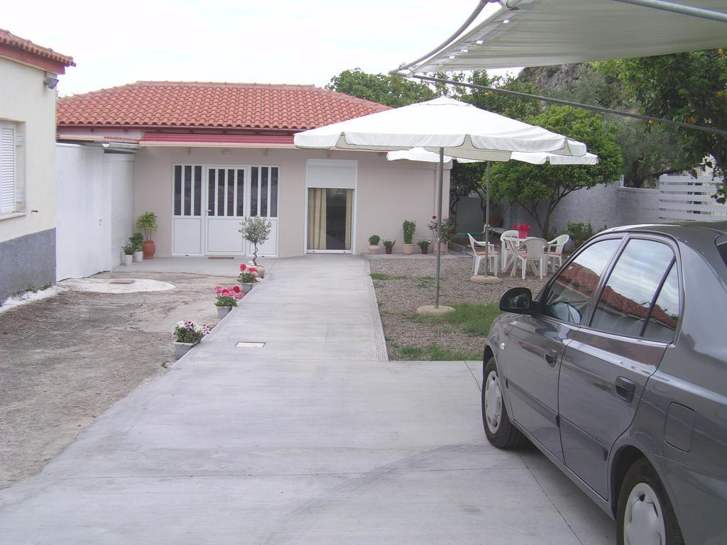 Helen's Cottage Petrochori  Buitenkant foto